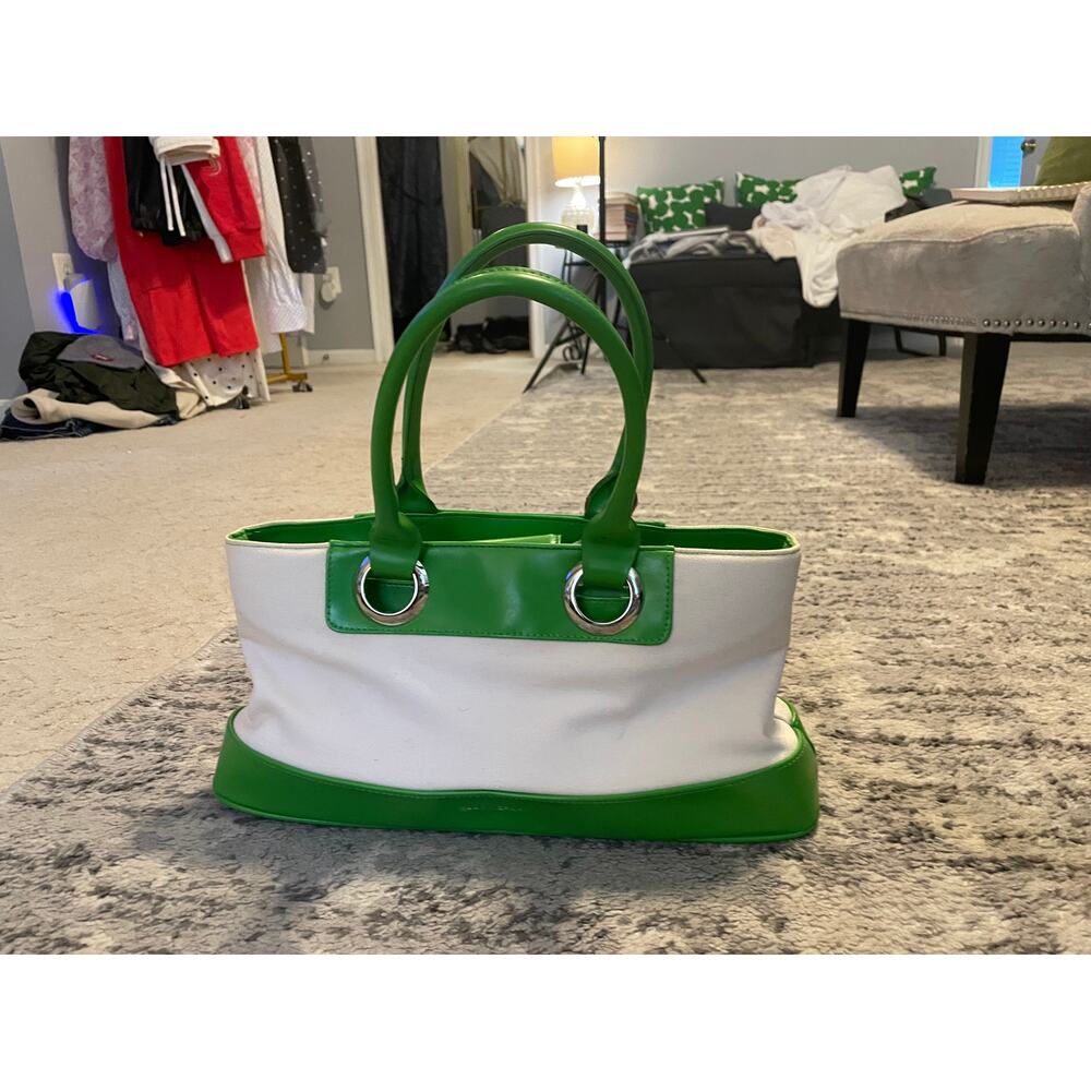 Isaac Mizrahi Green & White East West Canvas Shoulder Bag - Picture 4 of 8